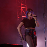 Tove Lo 67640411_2332827690139458_4538115638123560960_n-R5wxaEiY.jpg